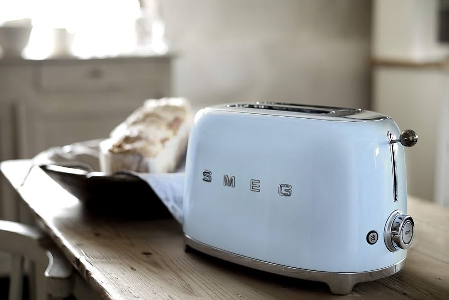 Tostador Eléctrico Smeg Retro 2 Rebanadas Tsf01 Original Crema